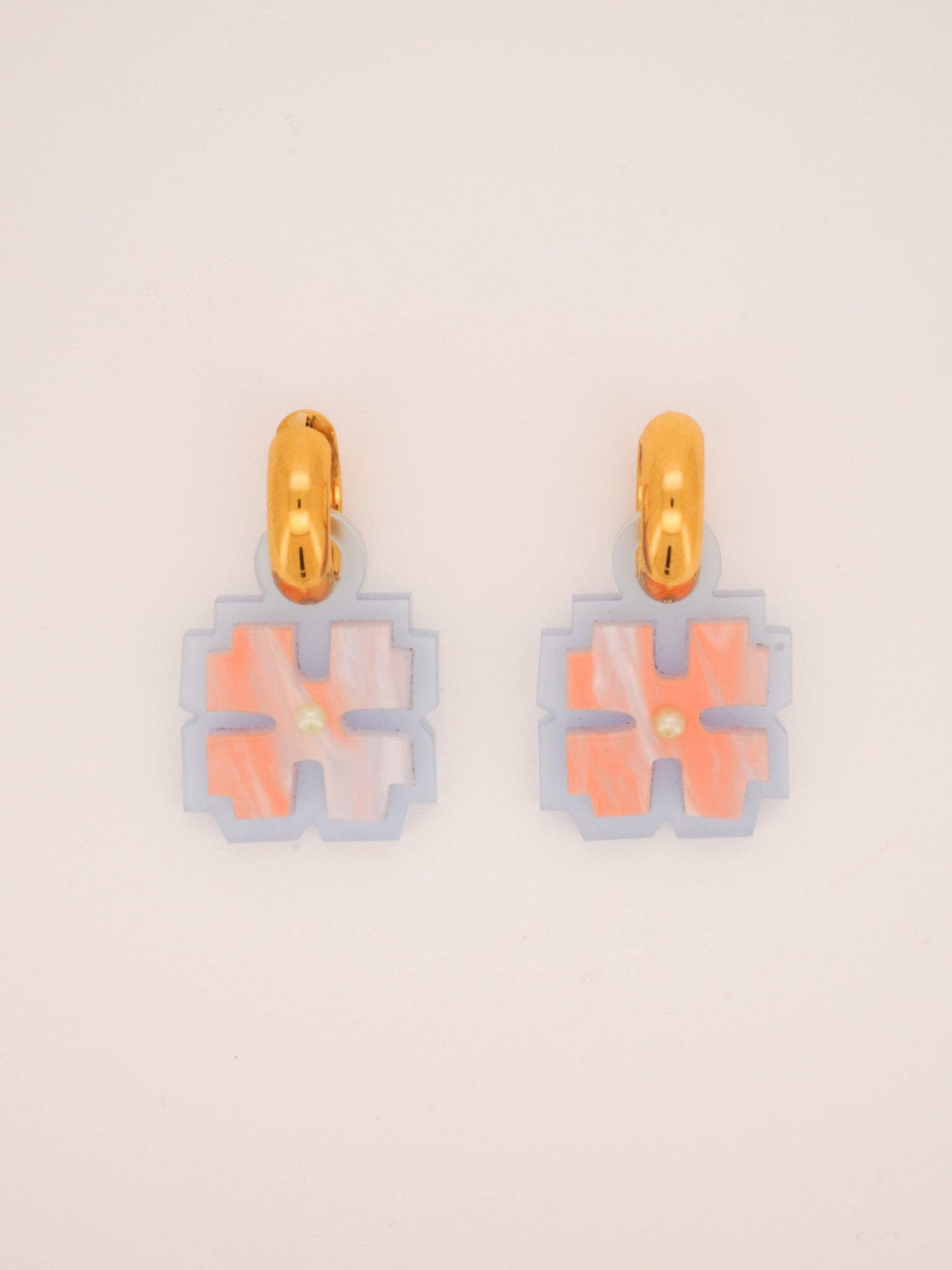 Muse Bloom Hoop Earrings No. 2 | Gold-plated