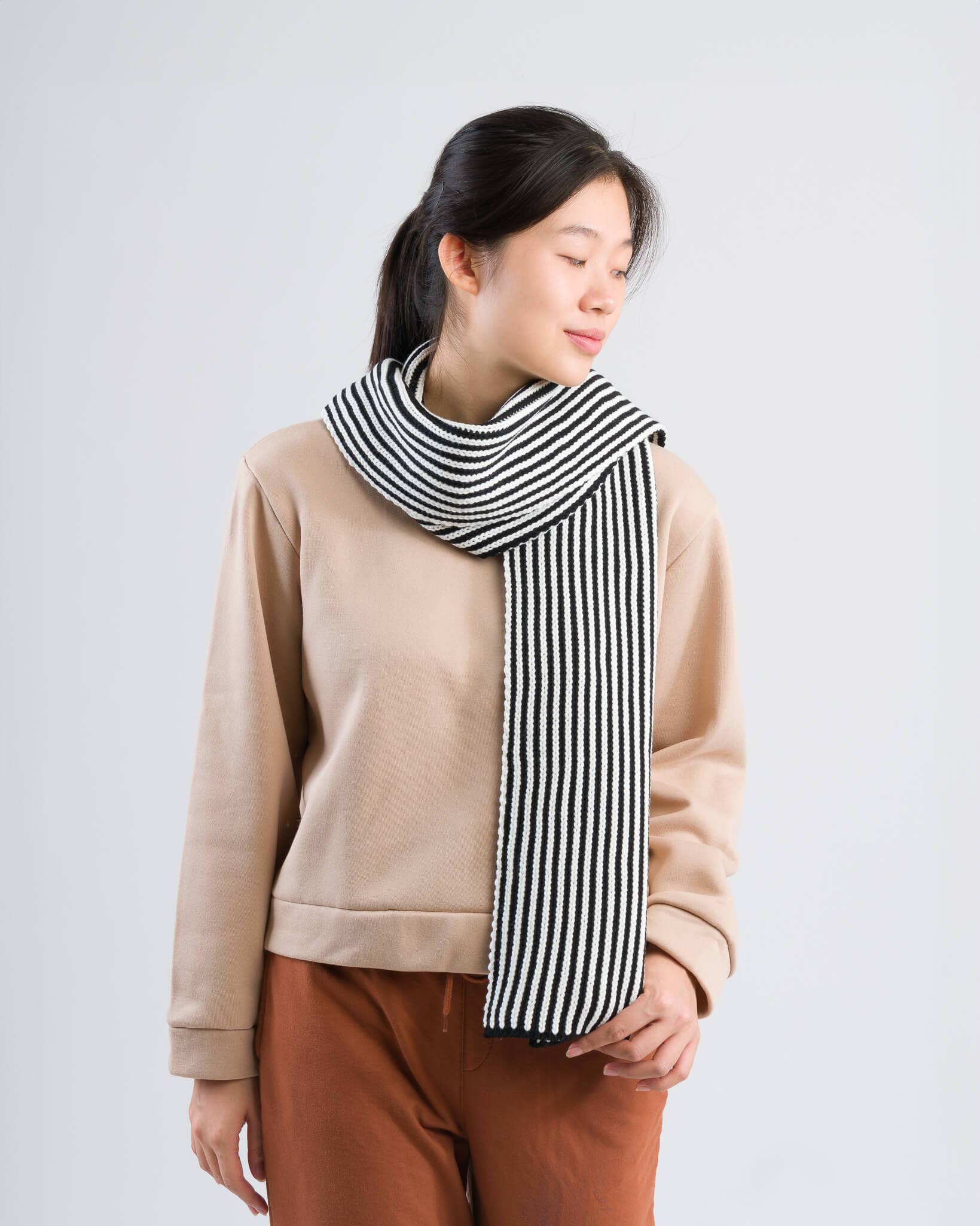Pinstripe Big Scarf | Black White