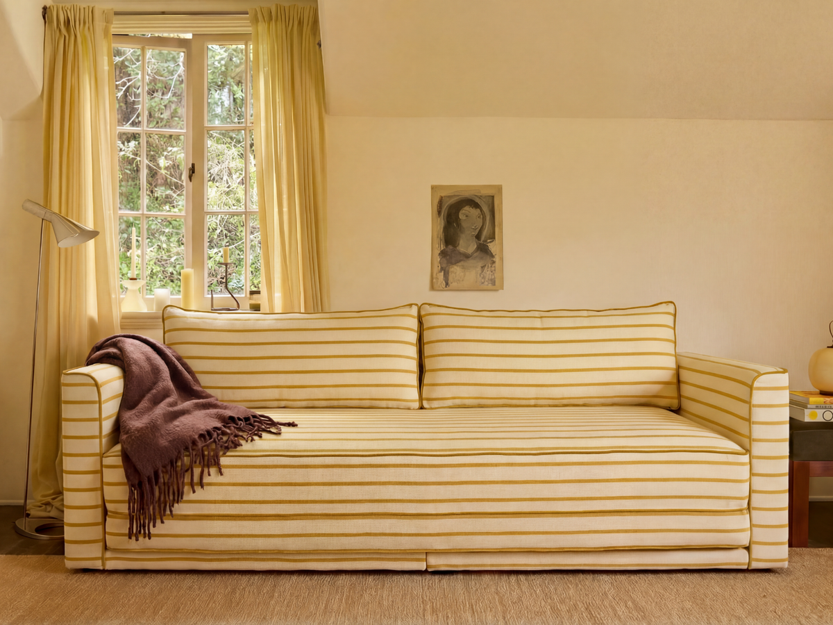 The Eclipse Sleeper Sofa | 90" | Hemp Blend