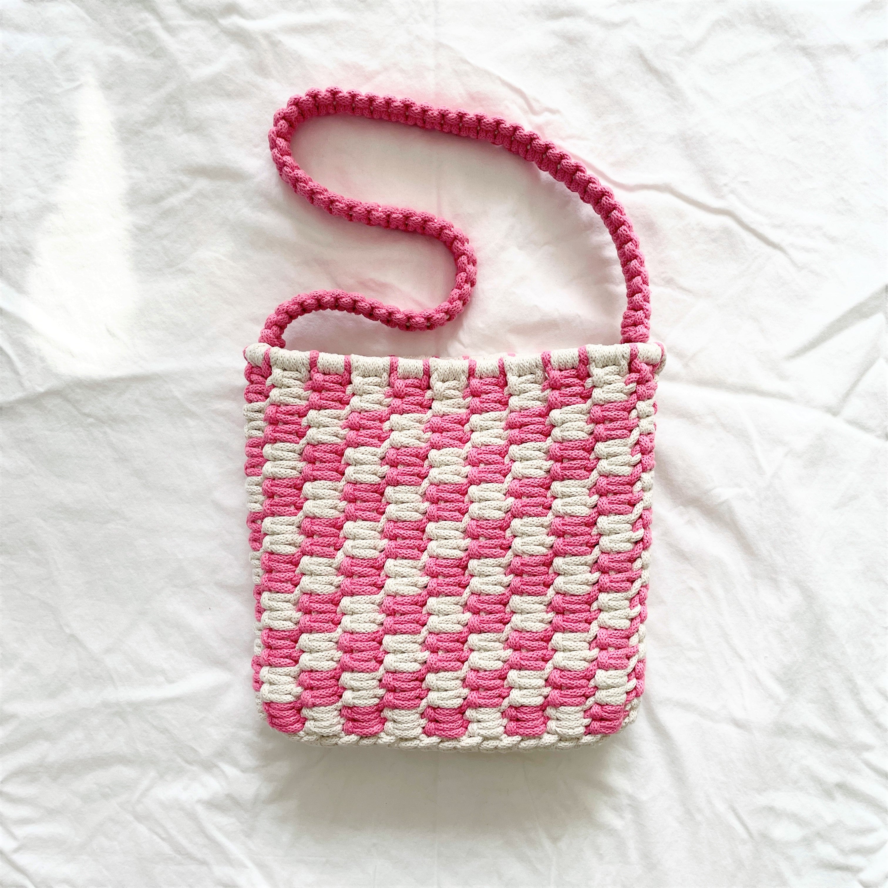 Checkered Macrame Shoulder Bag