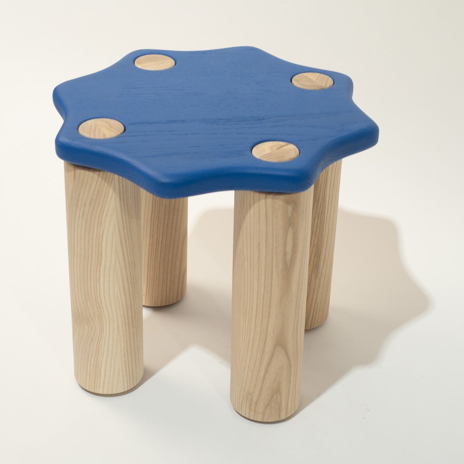 Squiggle Side Table | Blue