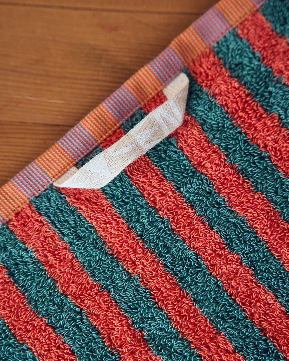 Bug Stripe Hand Towel | Dragonfly