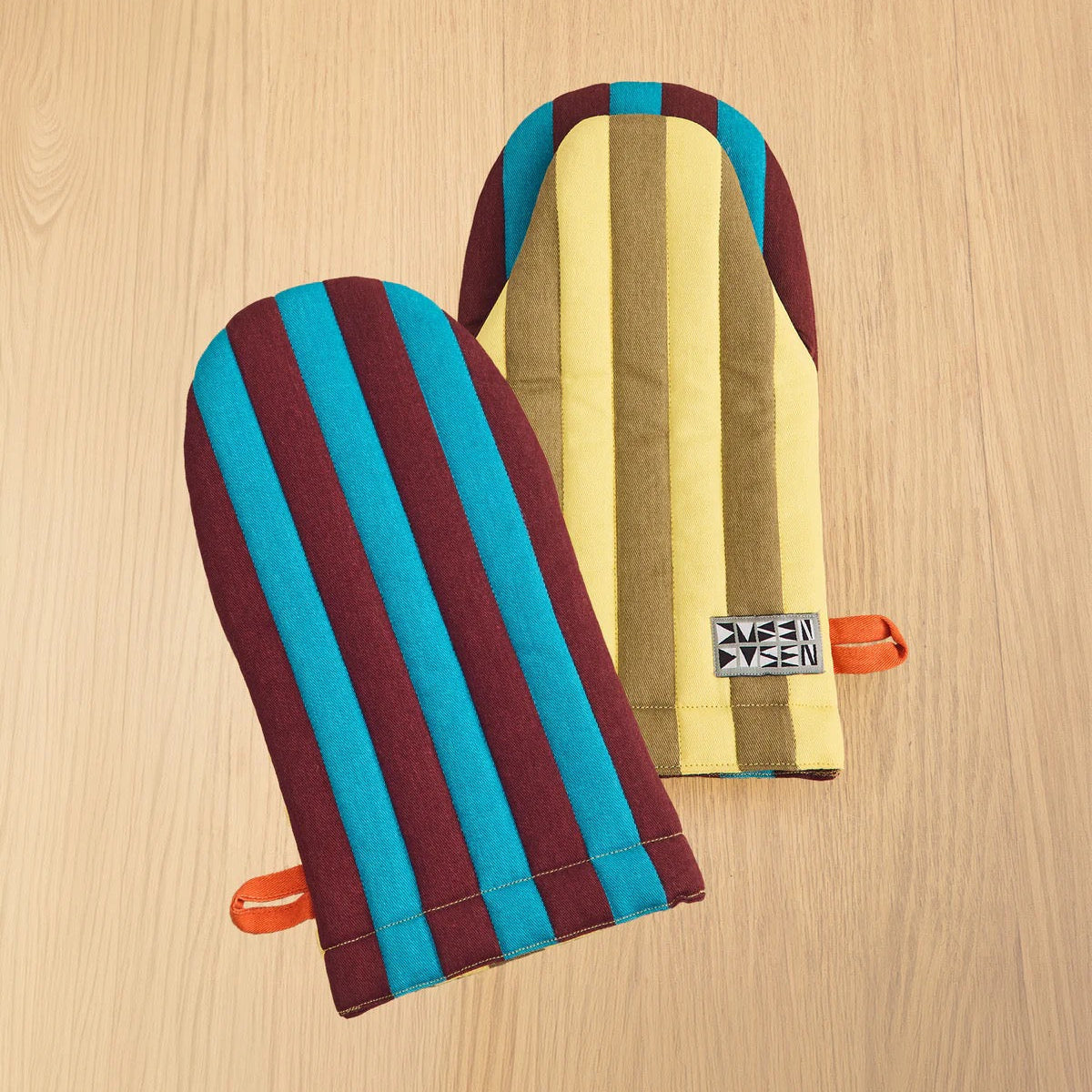 Striped Oven Mitt | Dragonfly