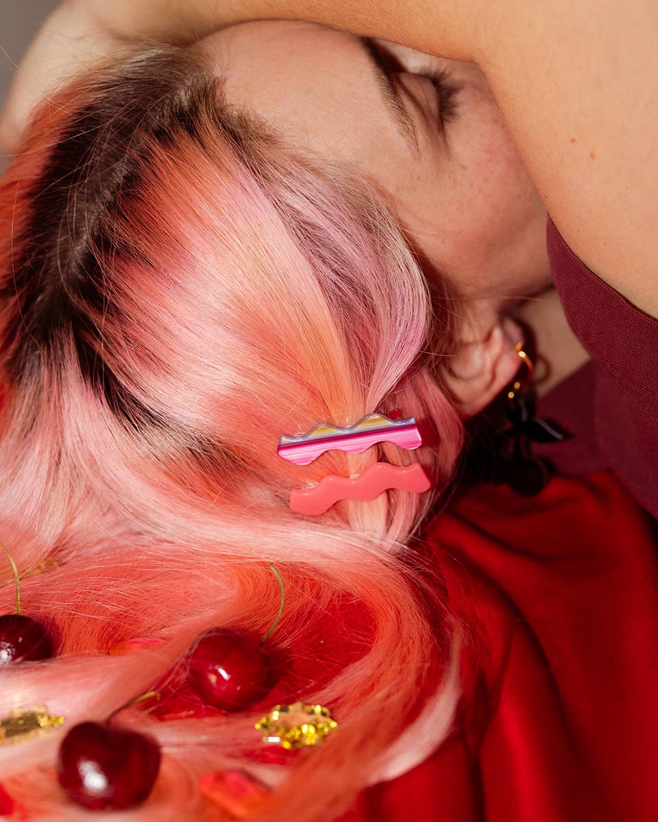 Squiggle Hair Clip: Purple