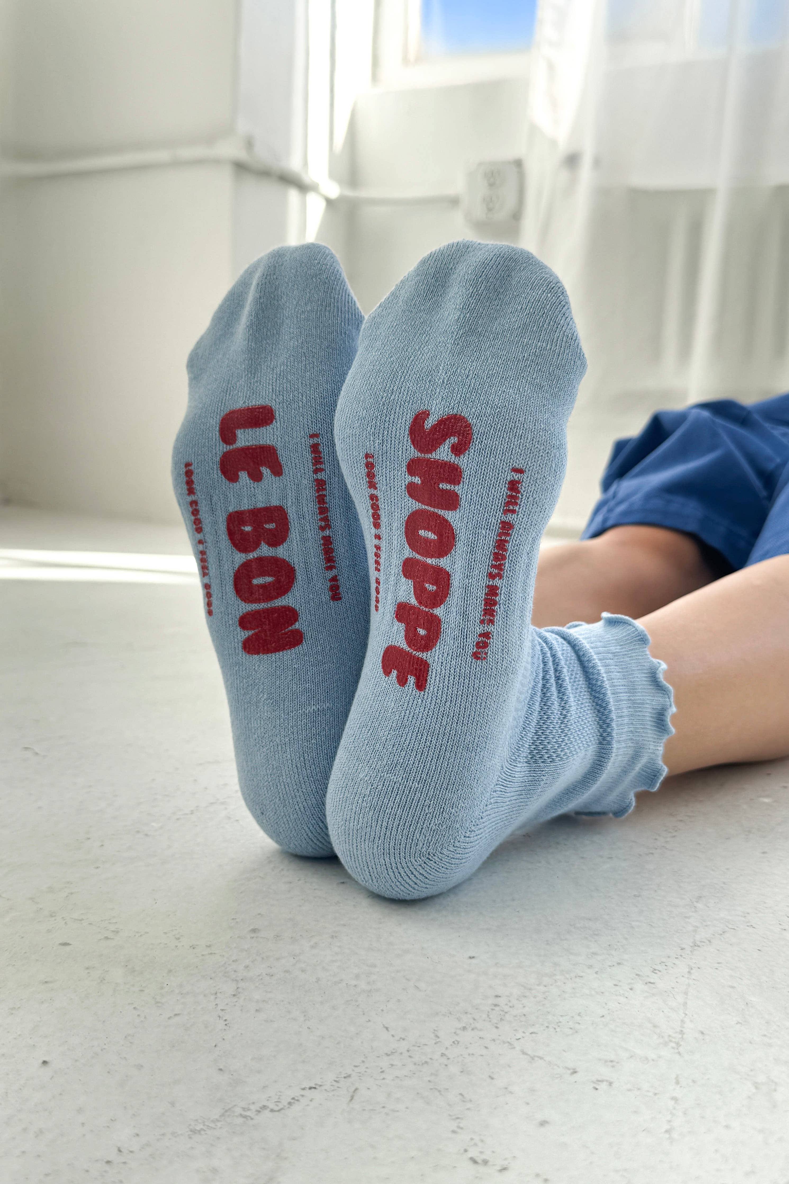 Ruffled Hugger Crew Socks | Periwinkle