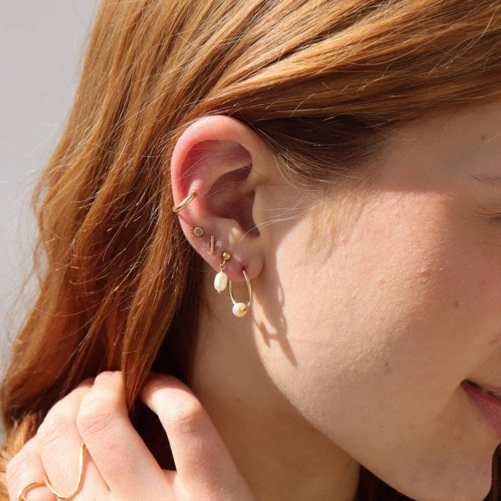 Pearl Hoops I Sterling Silver