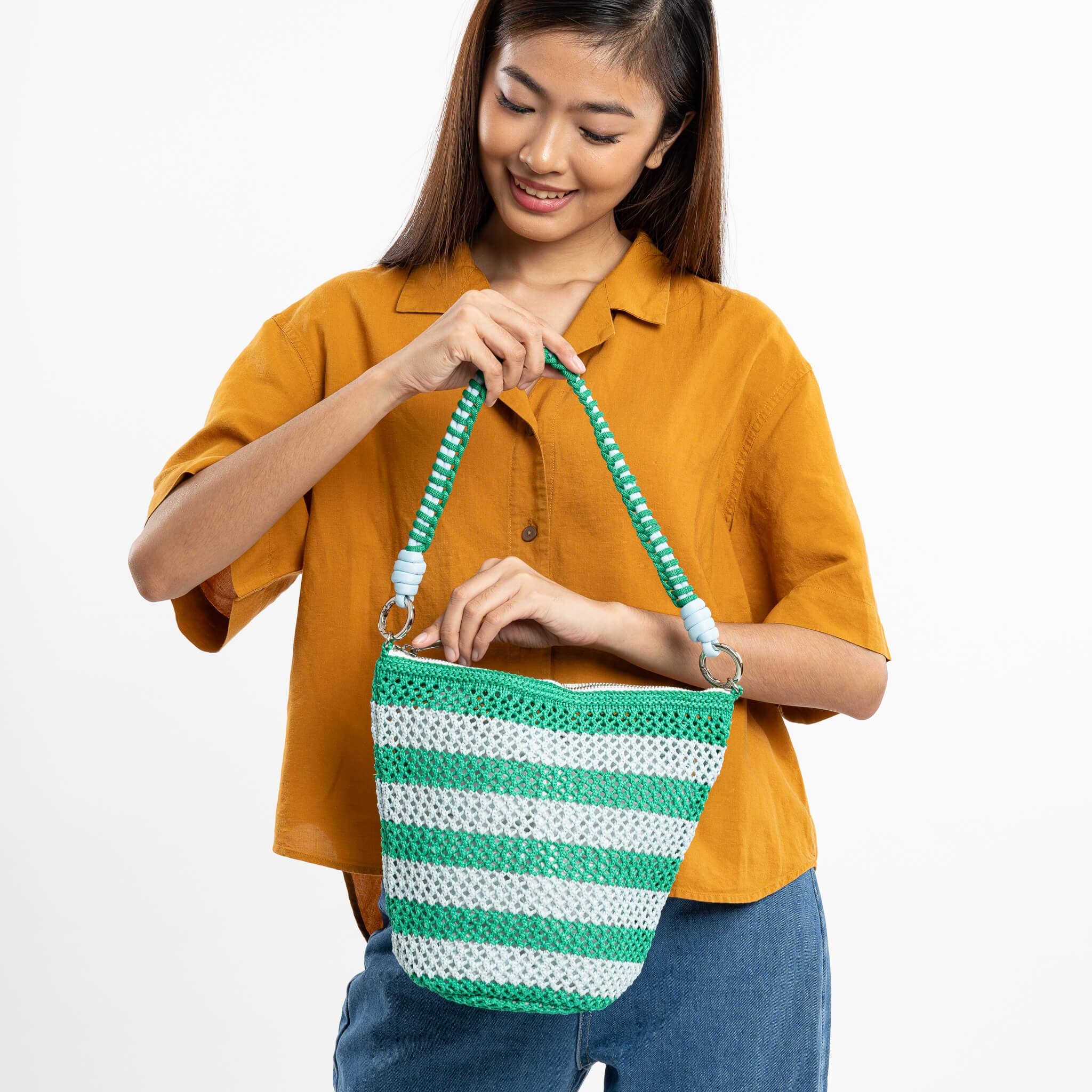 Stripe Raffia Zip Bag | Kelly Stone Blue