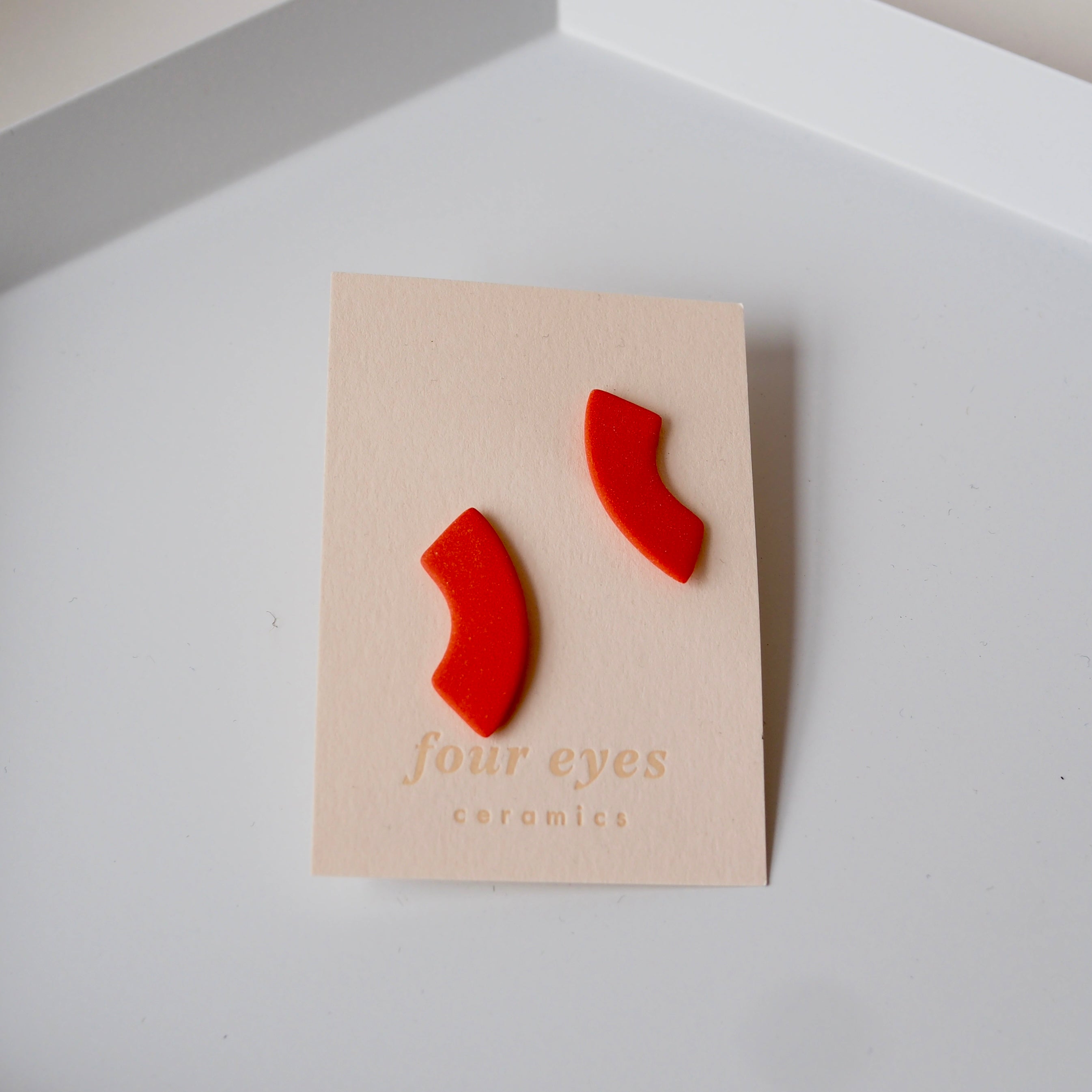 Curve Earrings Poppy