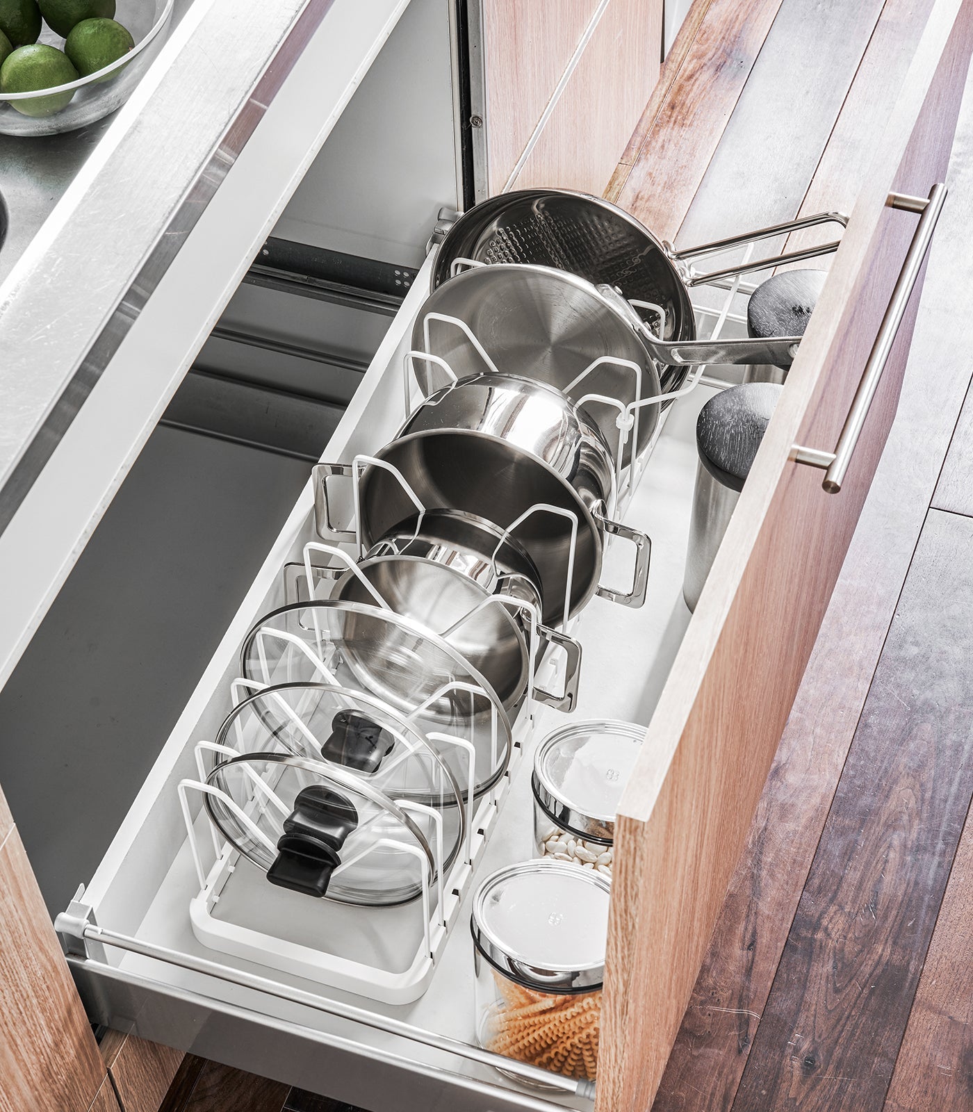 Adjustable Pot Lid Organizer