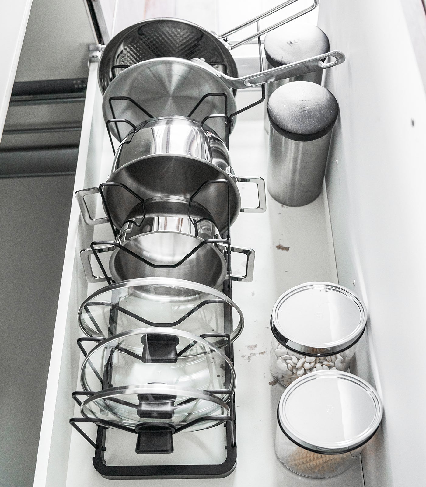 Adjustable Pot Lid Organizer