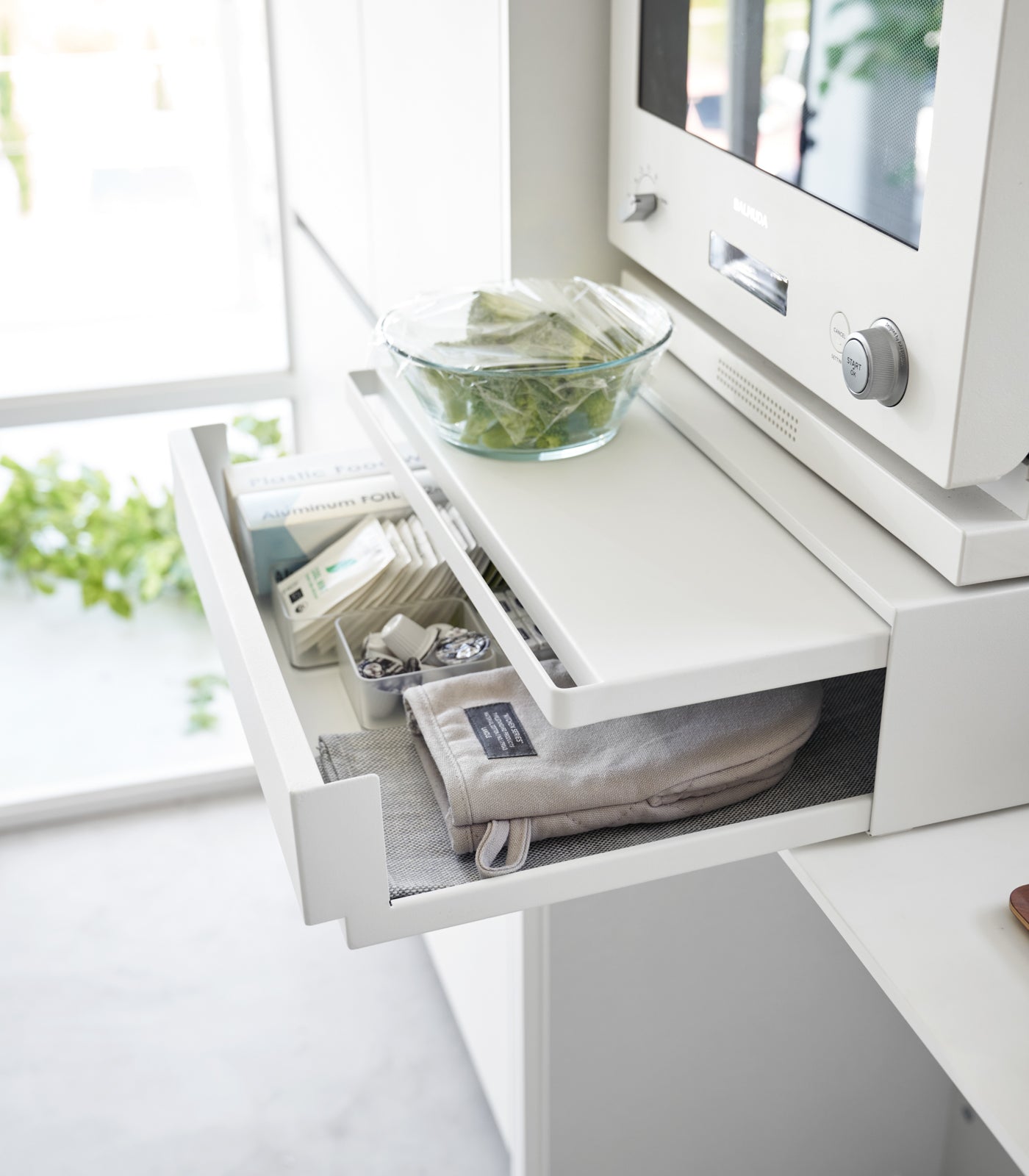 Countertop Drawer with Pull-Out Shelf