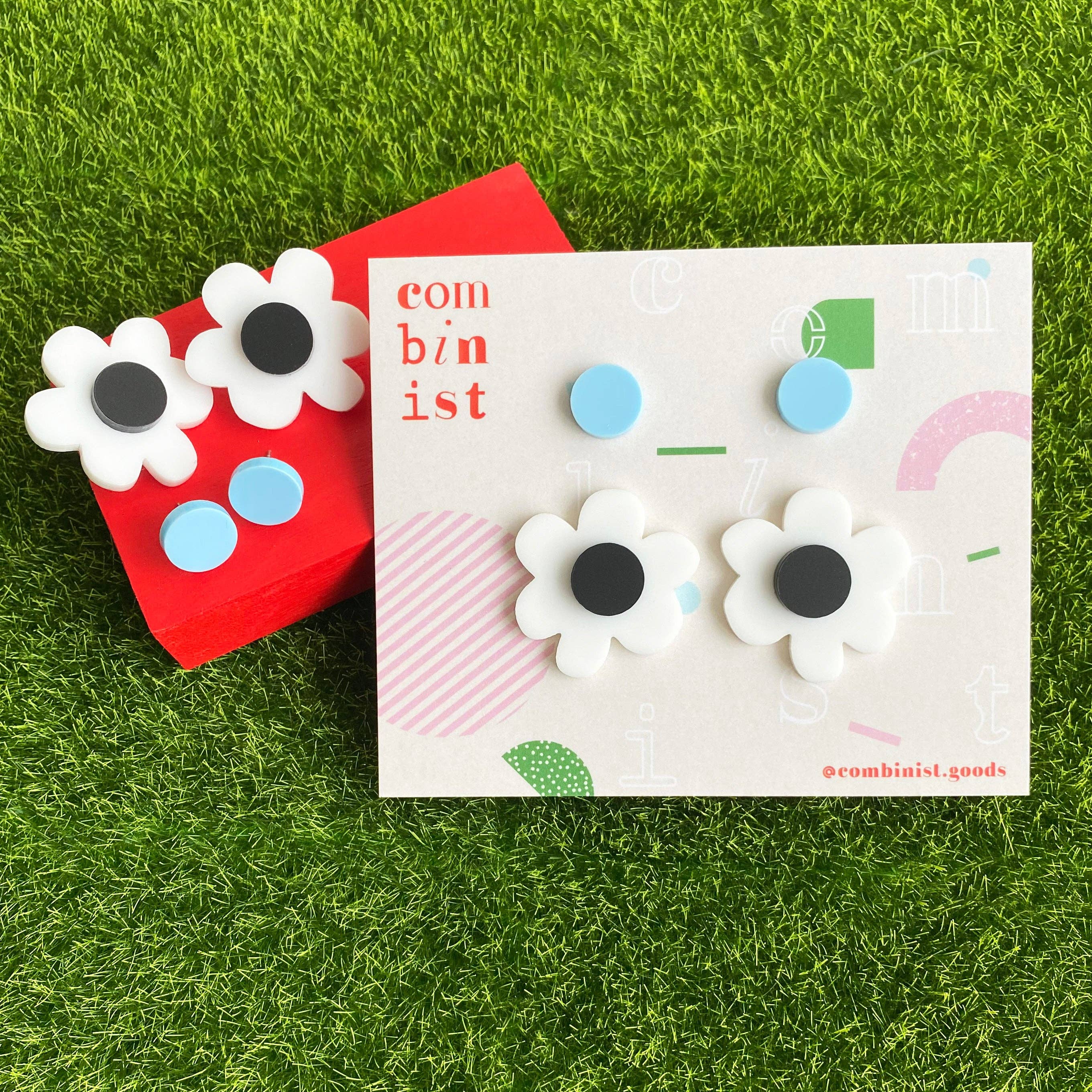 Bloom Daisy Stud Packs