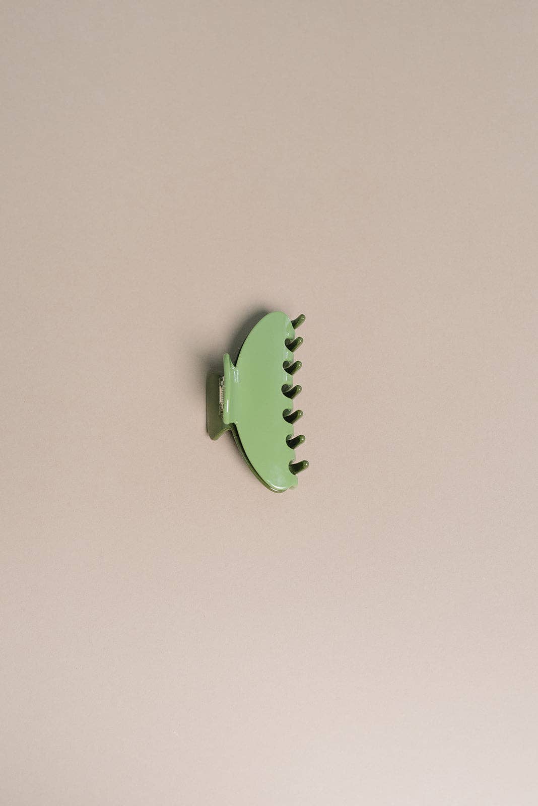 Medium Hair Claw Clip - Pear