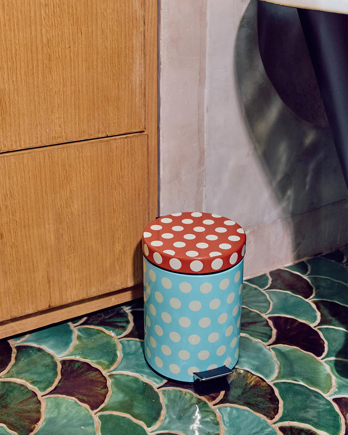 Pedal Trash Bin | Pearl Dot