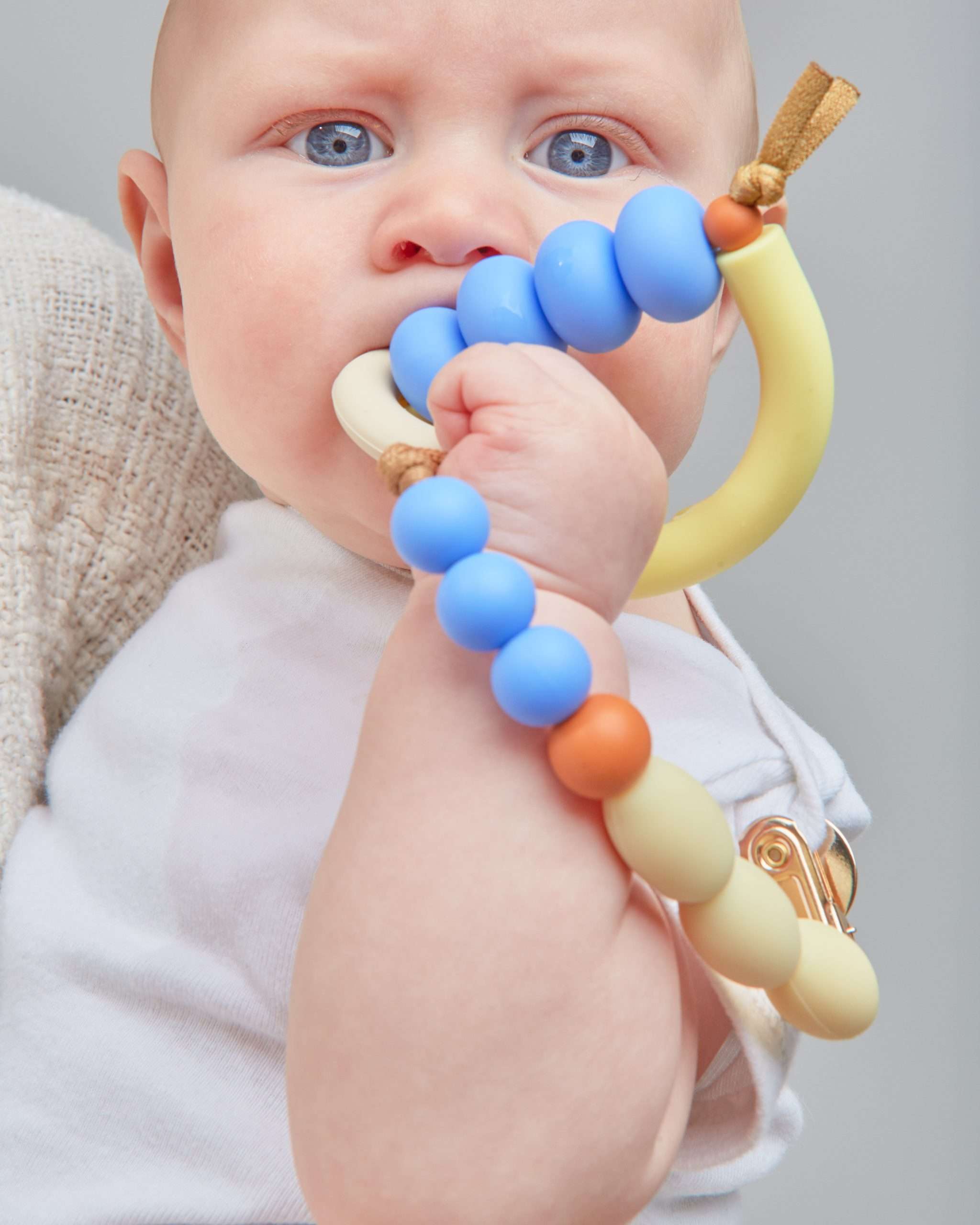 Horizon Arch Ring Teether + Clip Set
