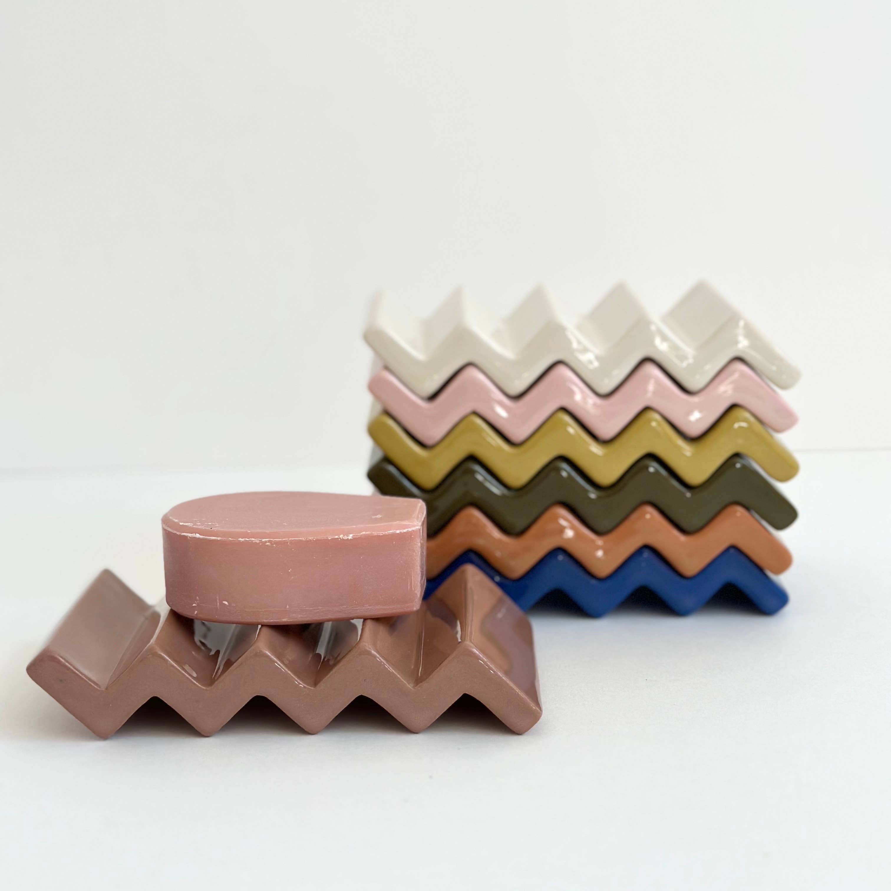 ZigZag Soap Dish Handmade Ceramic : Petal