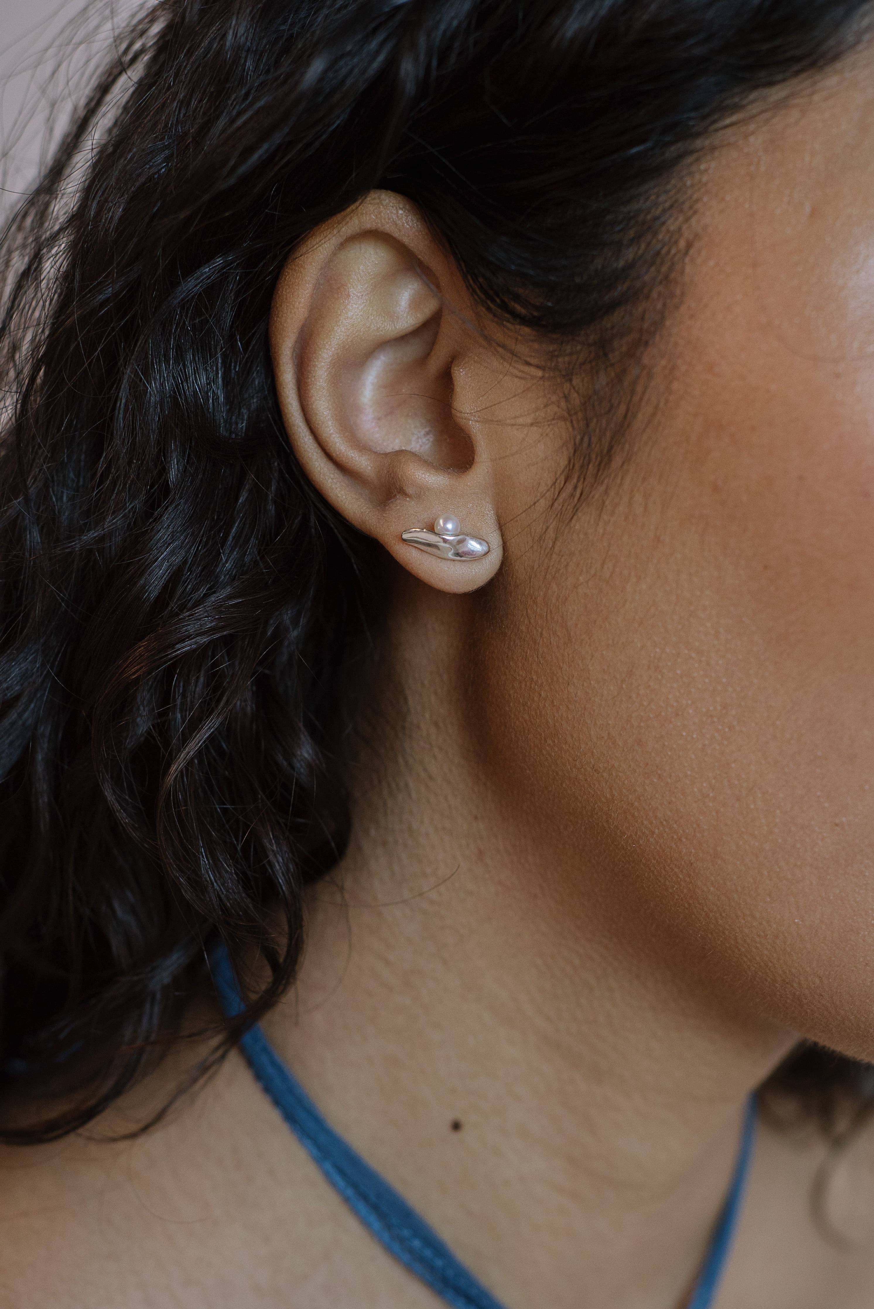 Hidden Stud: Sterling Silver