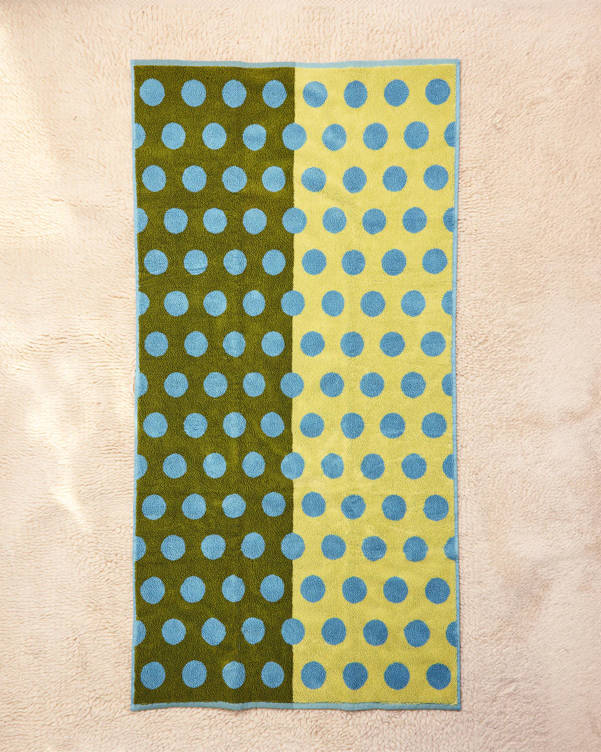 Dot Bath Towel | Blue