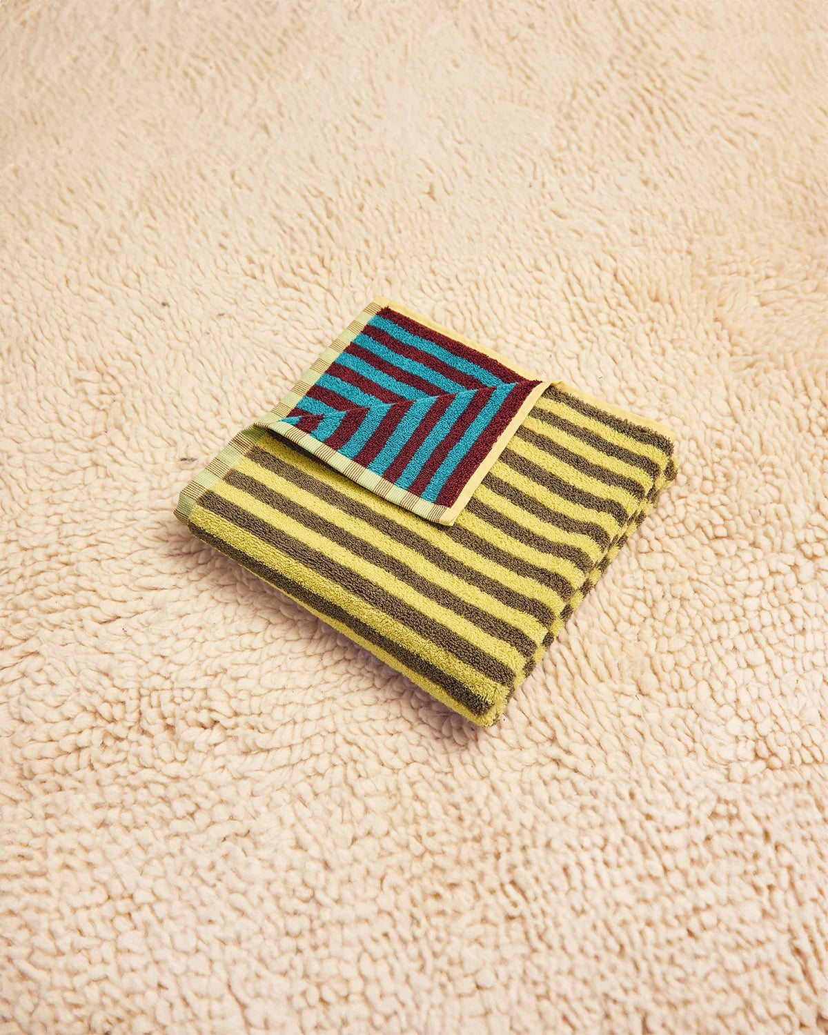 Bug Stripe Hand Towel | Dragonfly