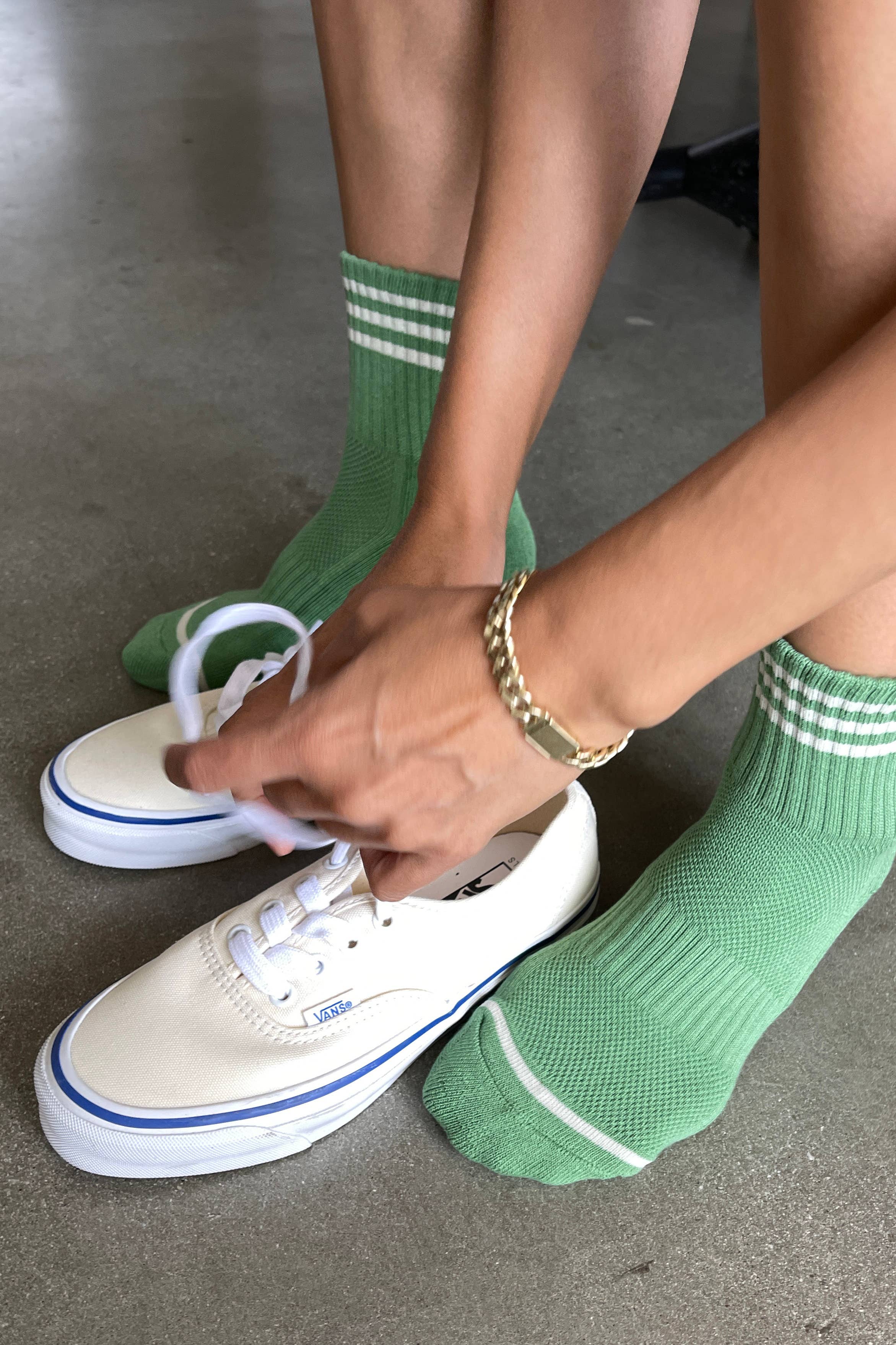 Girlfriend Socks: Green Leaf