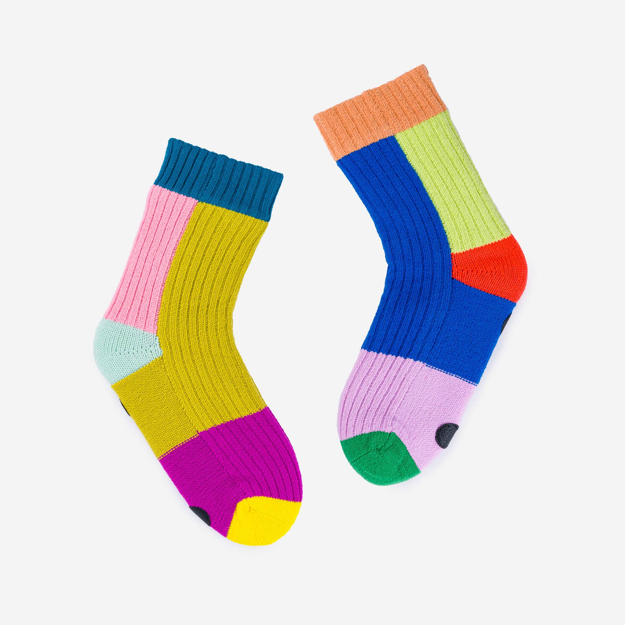 Mismatch House Socks: Rainbow