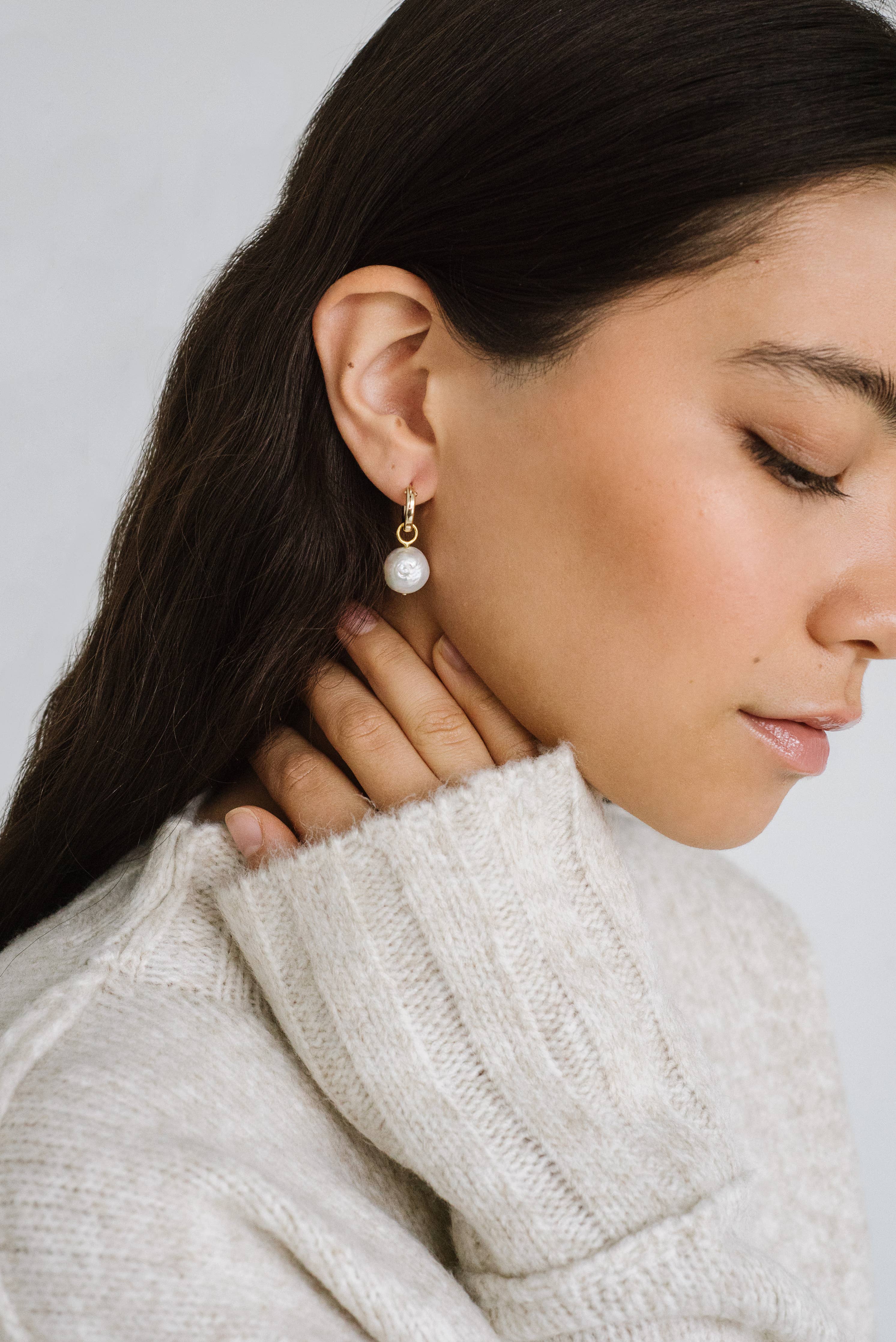 Anna Hoops + Wrinkle Pearl Charms: 13mm Huggies