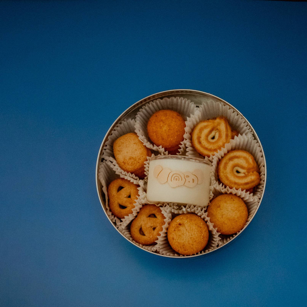 Cookie Tin Mini Candle