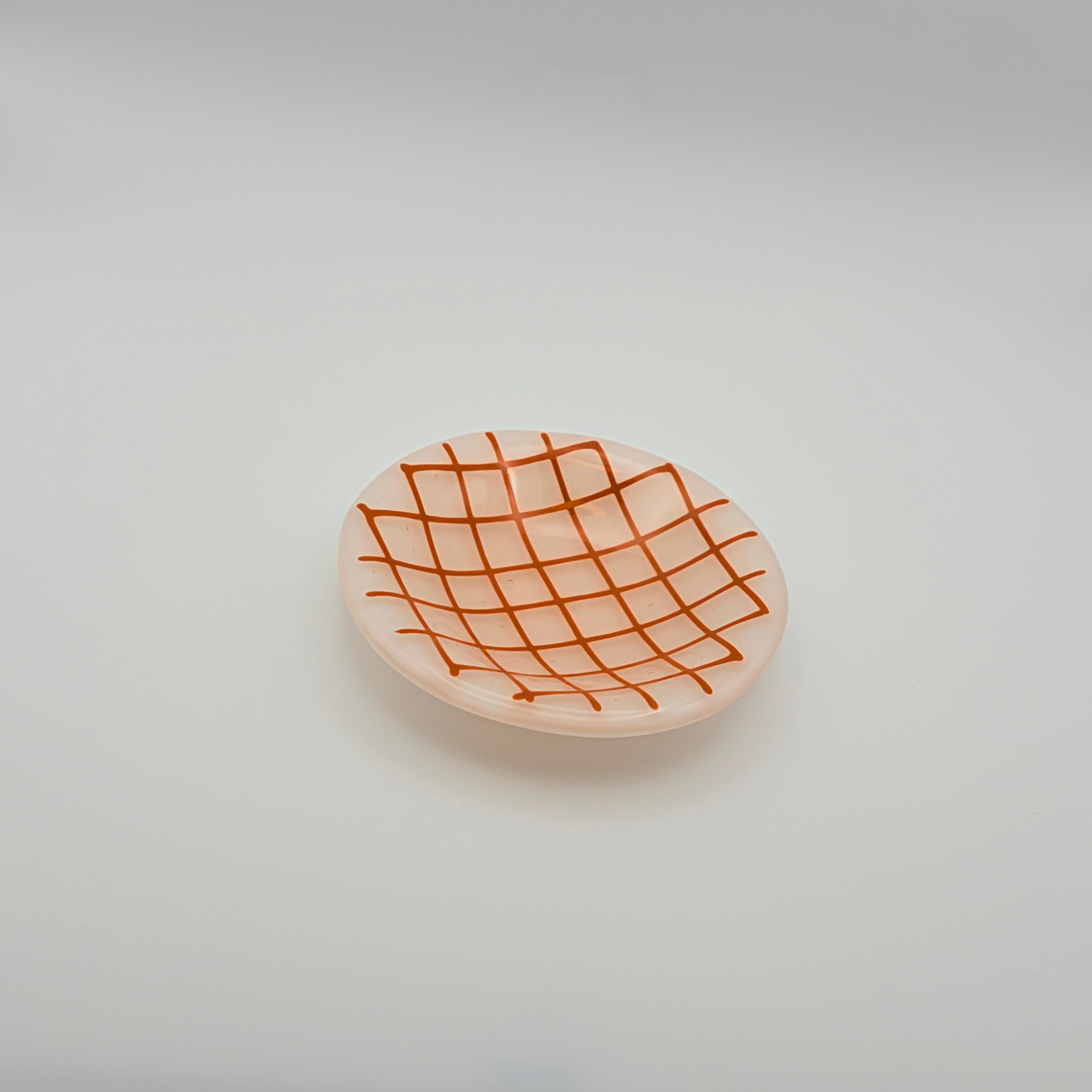 Small Round Glass Dish | White Grid