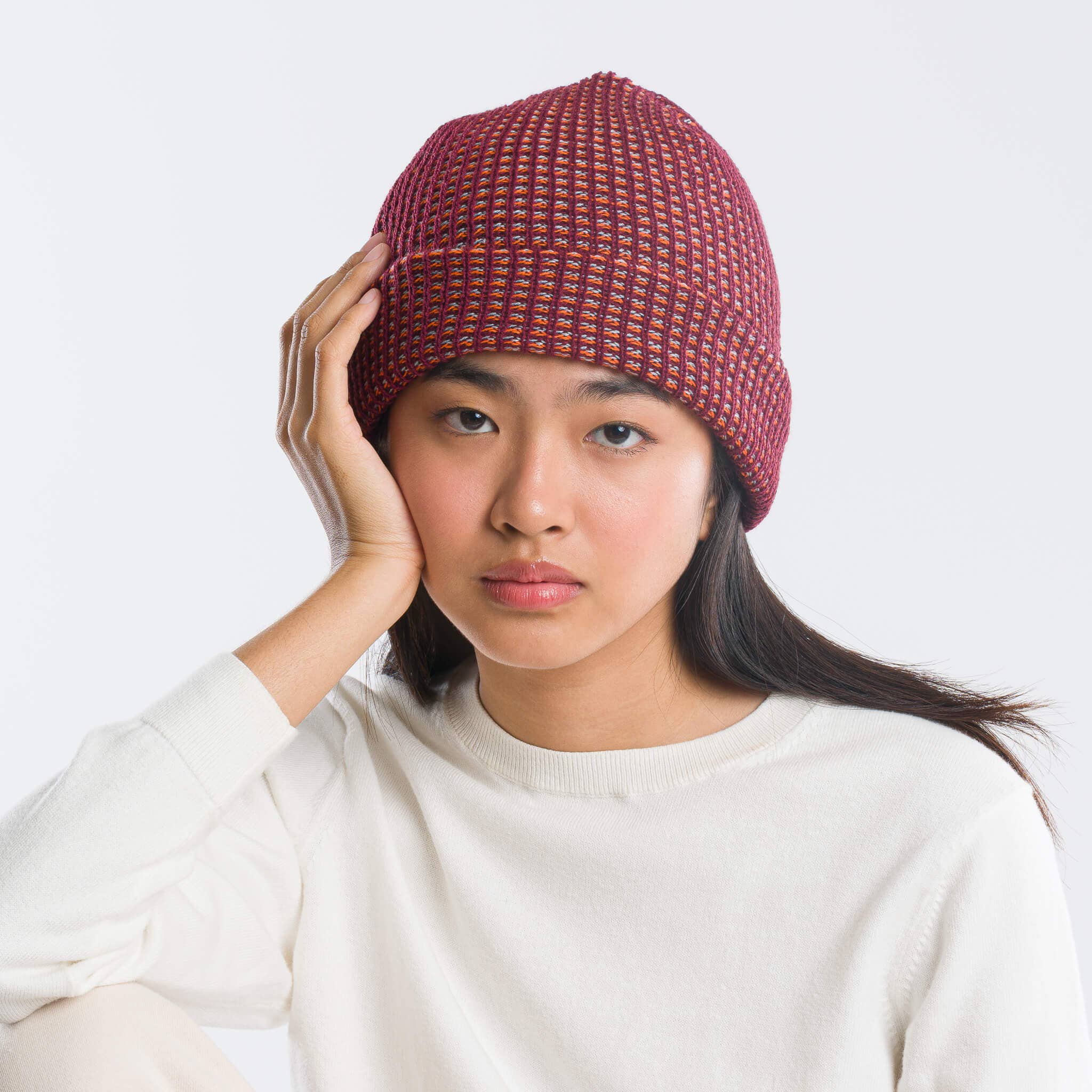 Simple Grid Knit Beanie: Wine Red