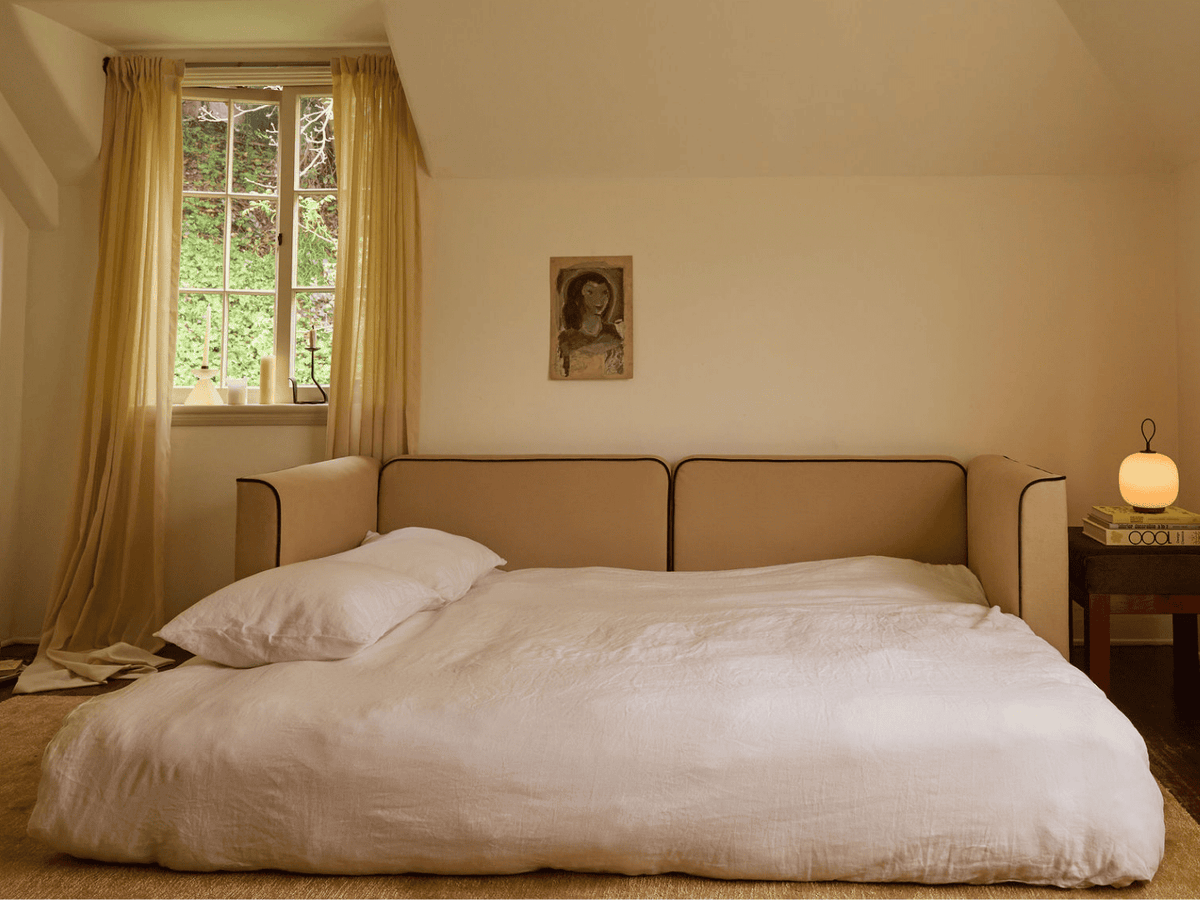 The Eclipse Sleeper Sofa | 90" | Hemp Blend