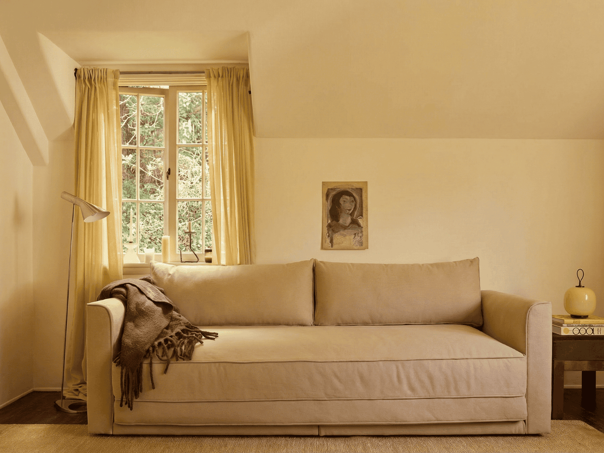 The Eclipse Sleeper Sofa | 90" | Hemp Blend