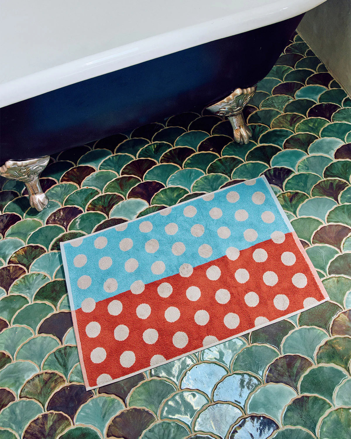 Dot Bathmat | Pearl