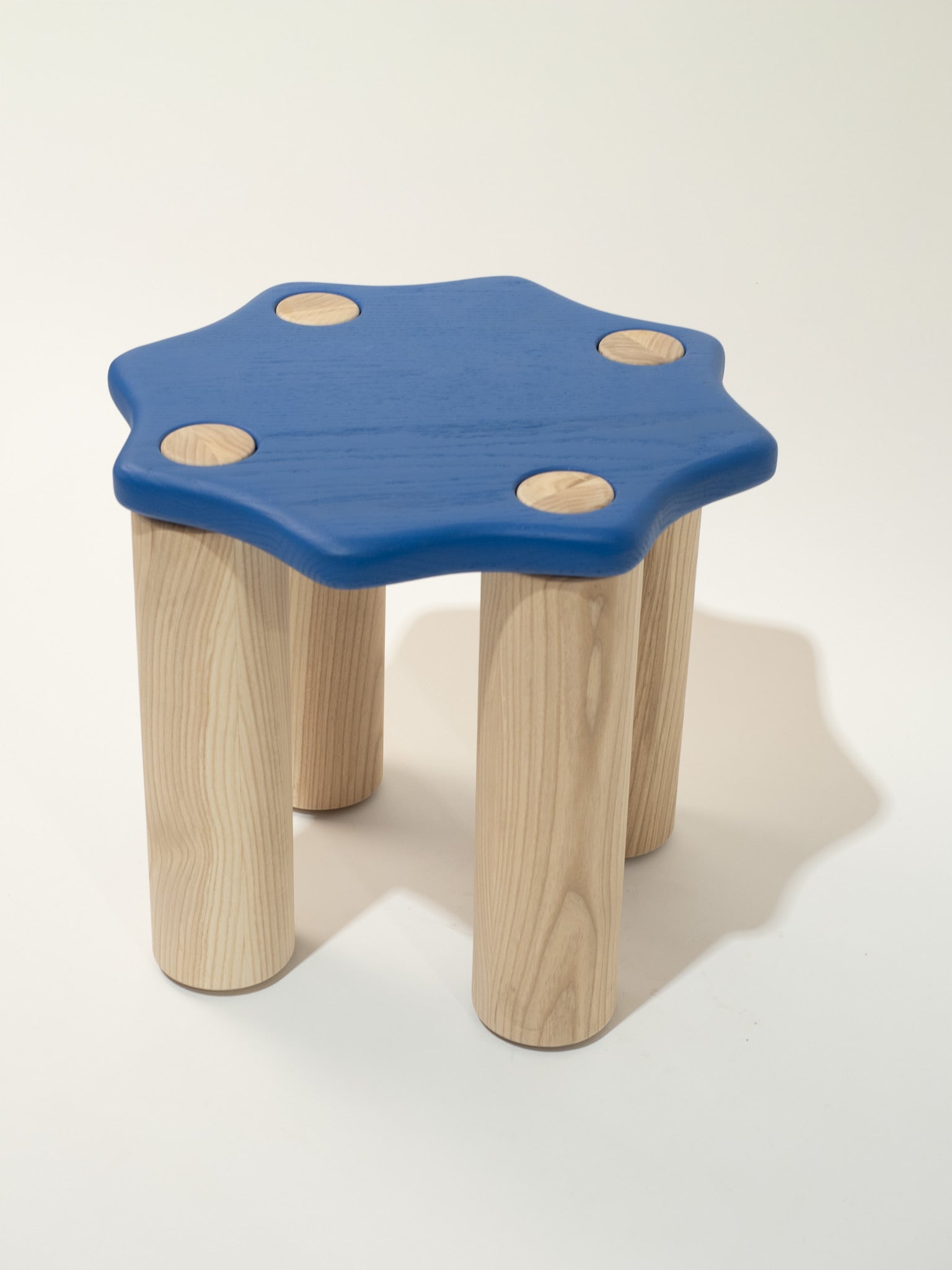 Squiggle Side Table | Blue