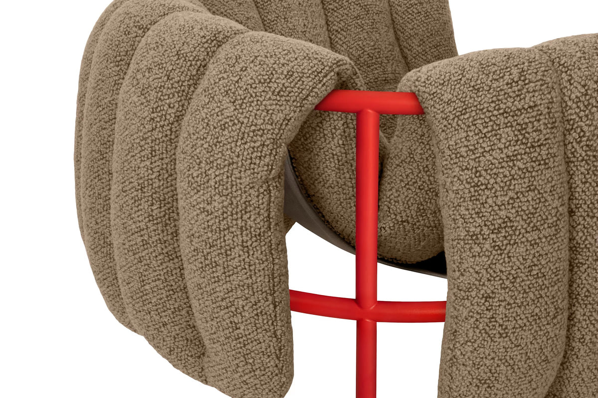 Puffy Lounge Chair | Red Base