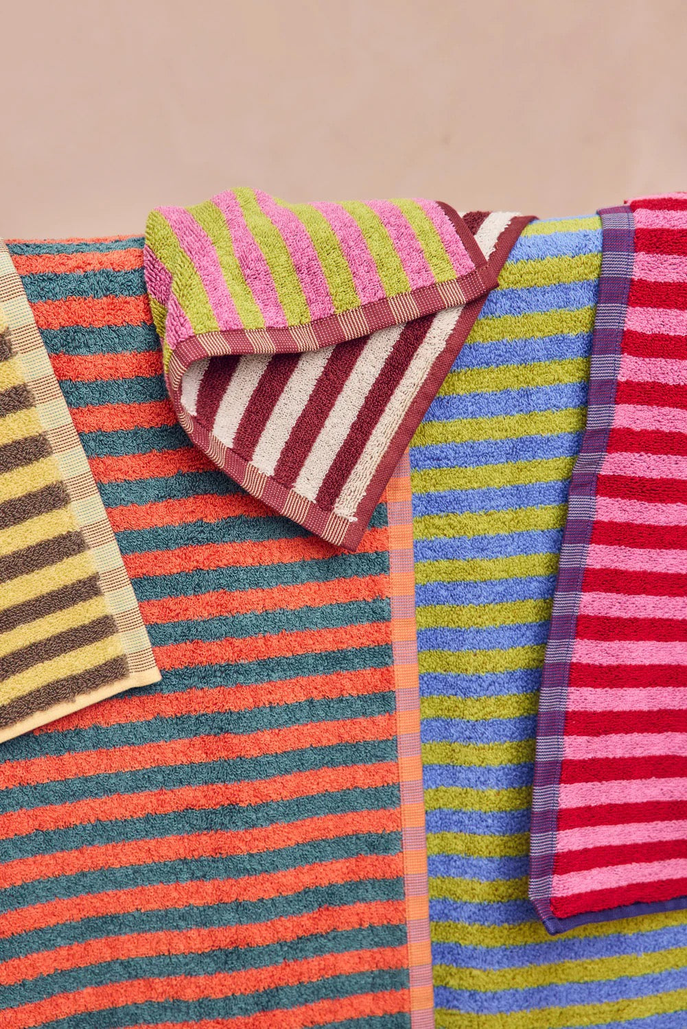 Bug Stripe Hand Towel | Dragonfly