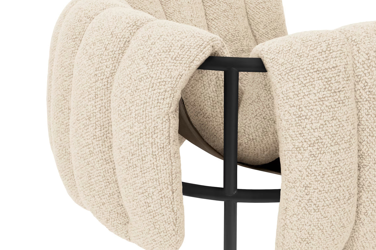 Puffy Lounge Chair | Black Grey Base