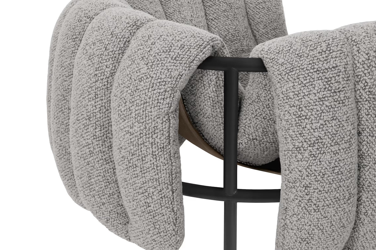 Puffy Lounge Chair | Black Grey Base