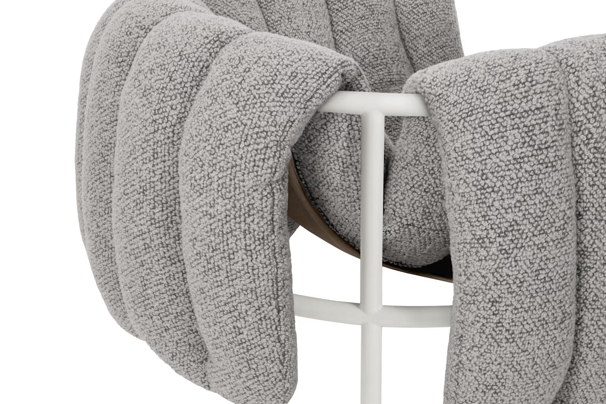 Puffy Lounge Chair | Cream Base