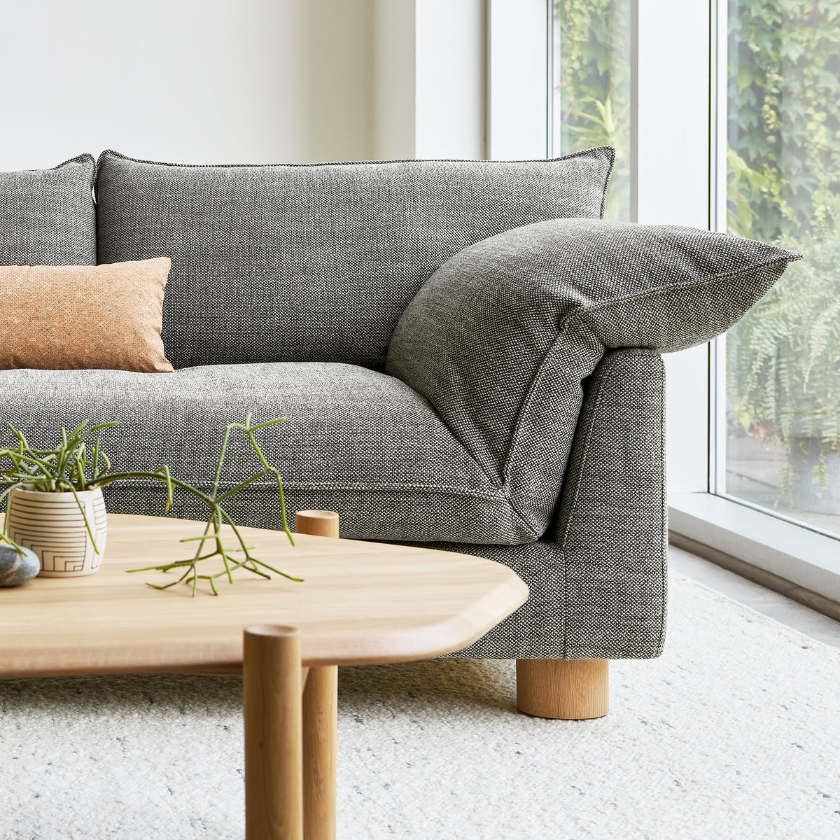Zoe Sofa