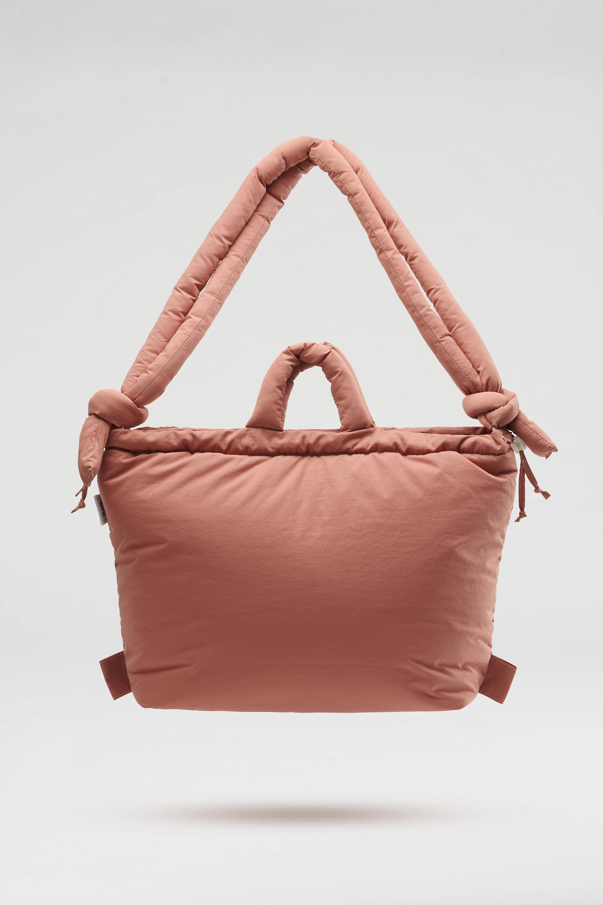 Ona Soft Bag: Soft peach