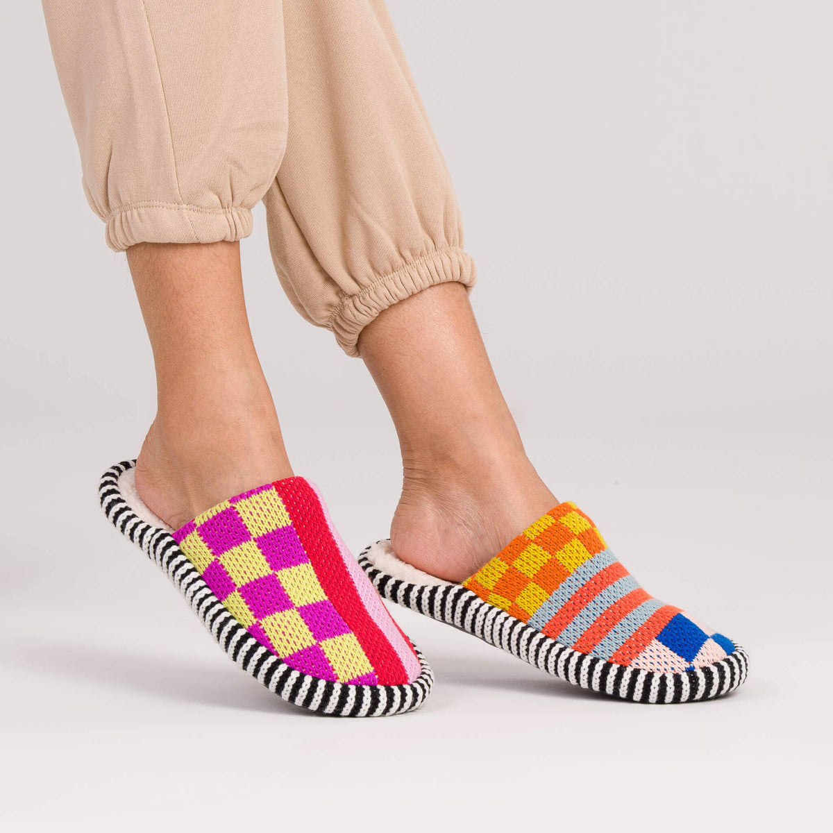 Pattern Patch Slide Slippers | Candy | L/XL