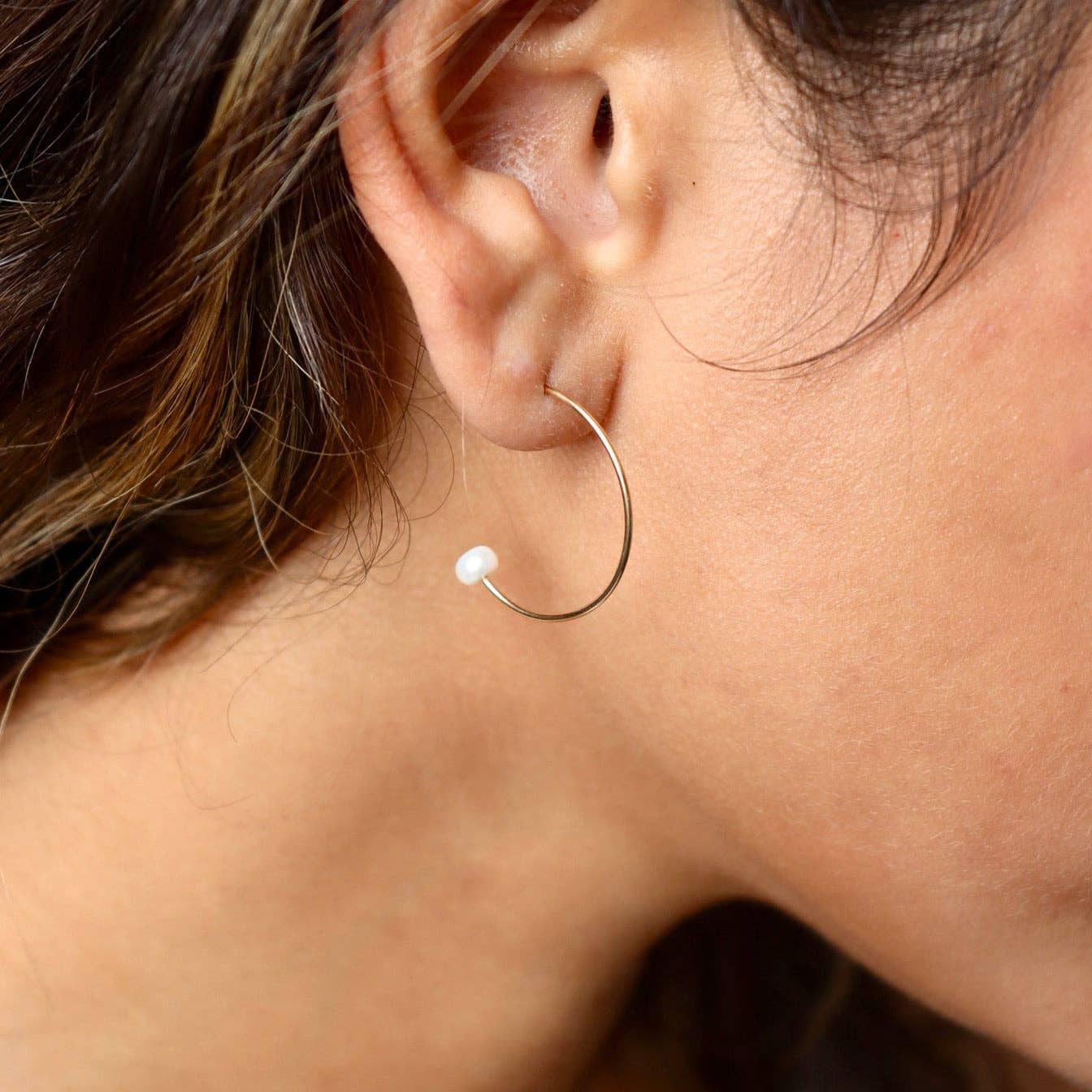 Balanced Pearl Hoops | Sterling Silver