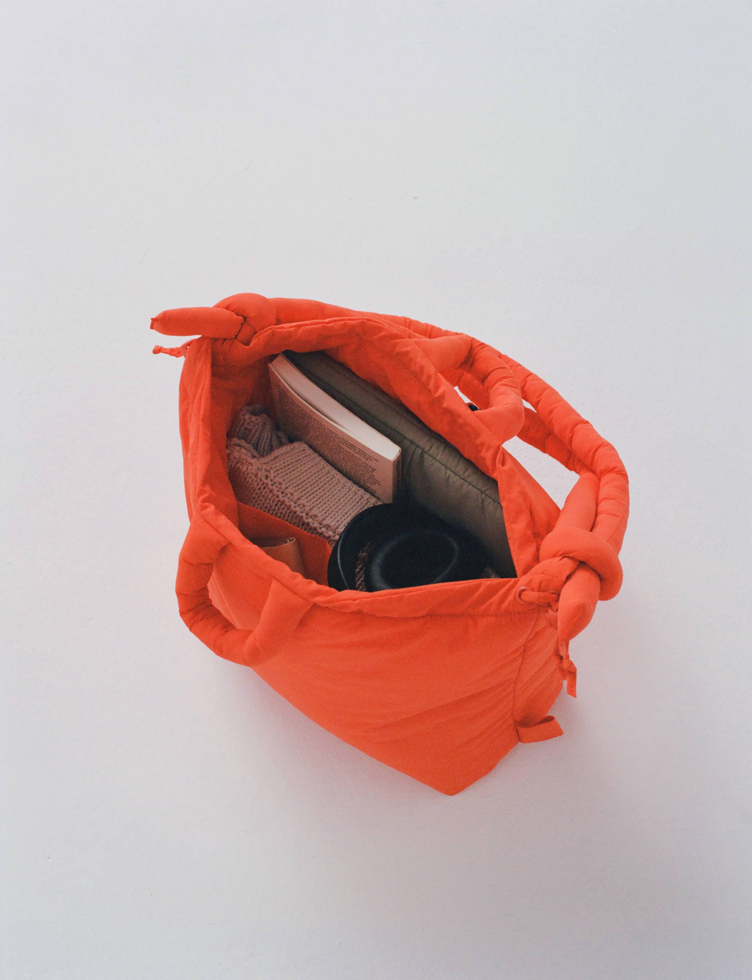 Ona Soft Bag: Soft peach