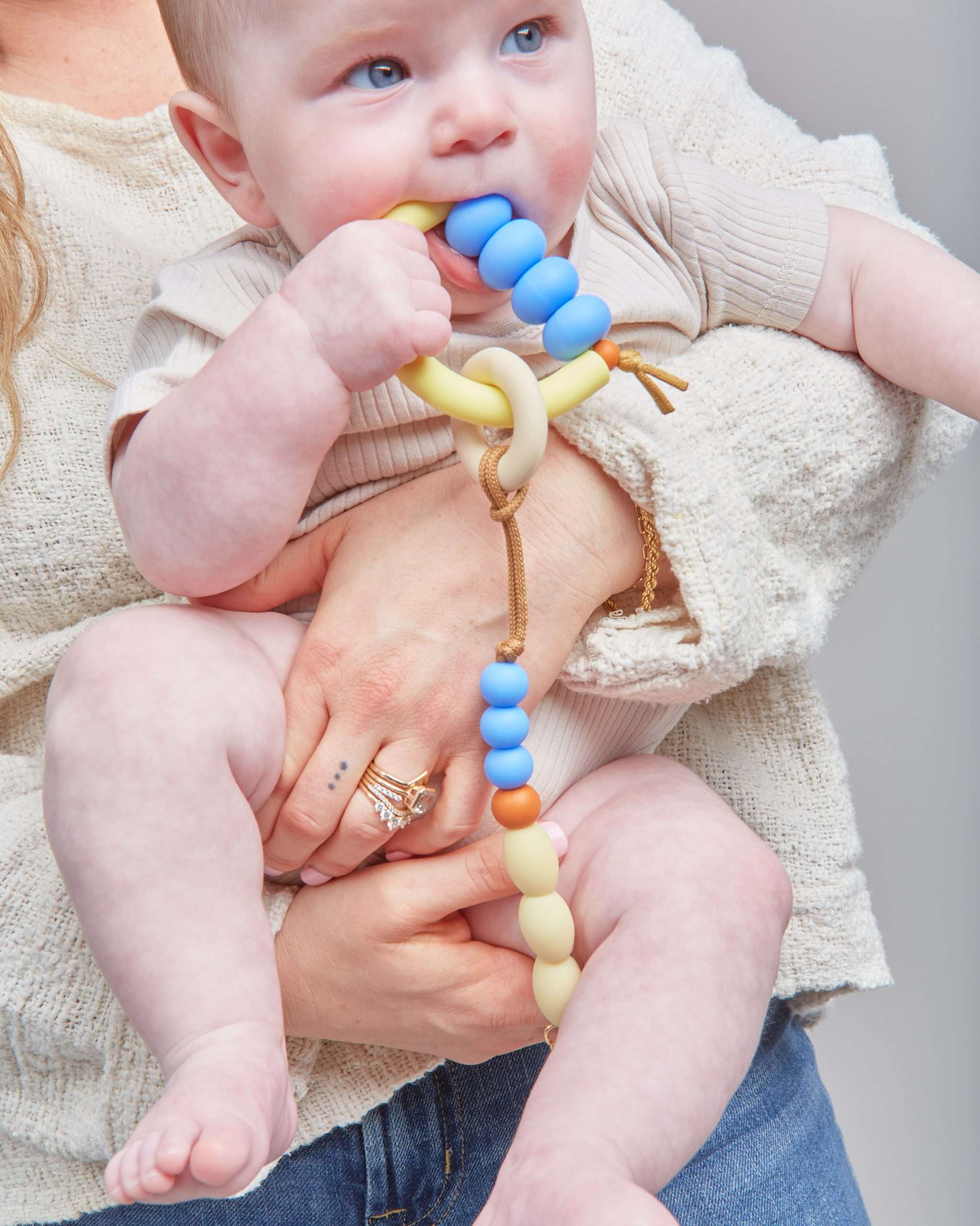 Horizon Arch Ring Teether