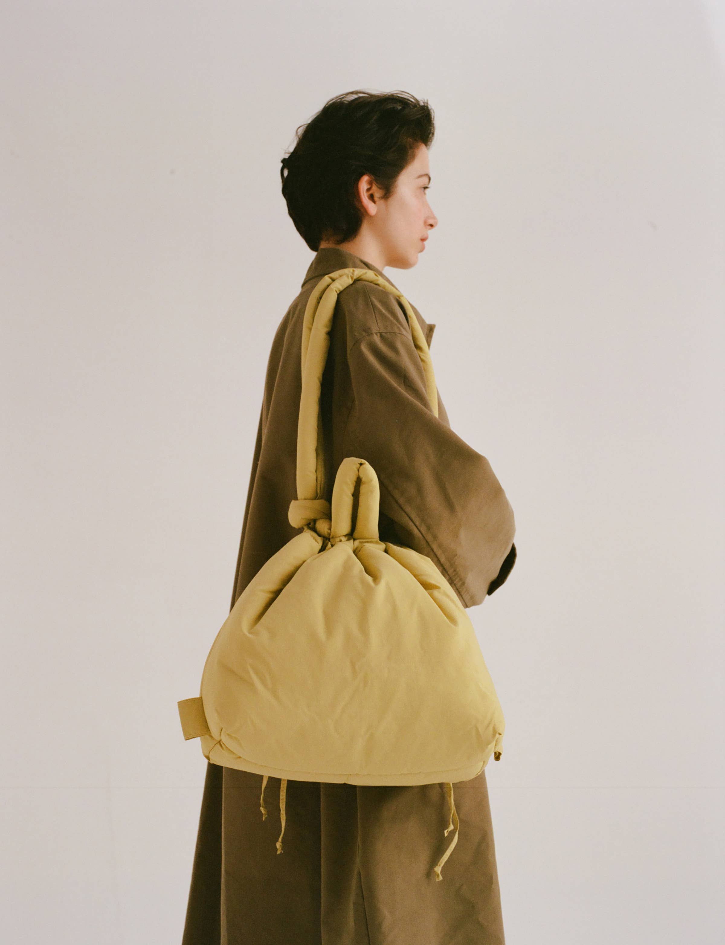 Ona Soft Bag: Soft peach