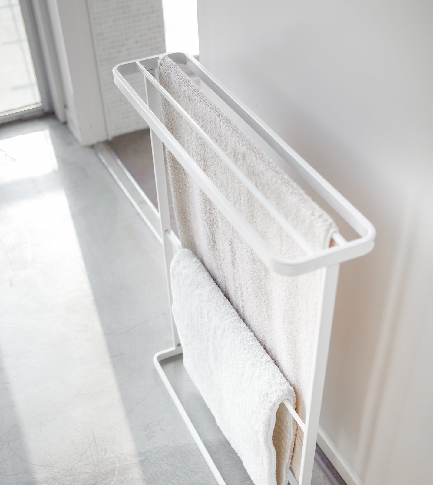 Bath Towel Hanger