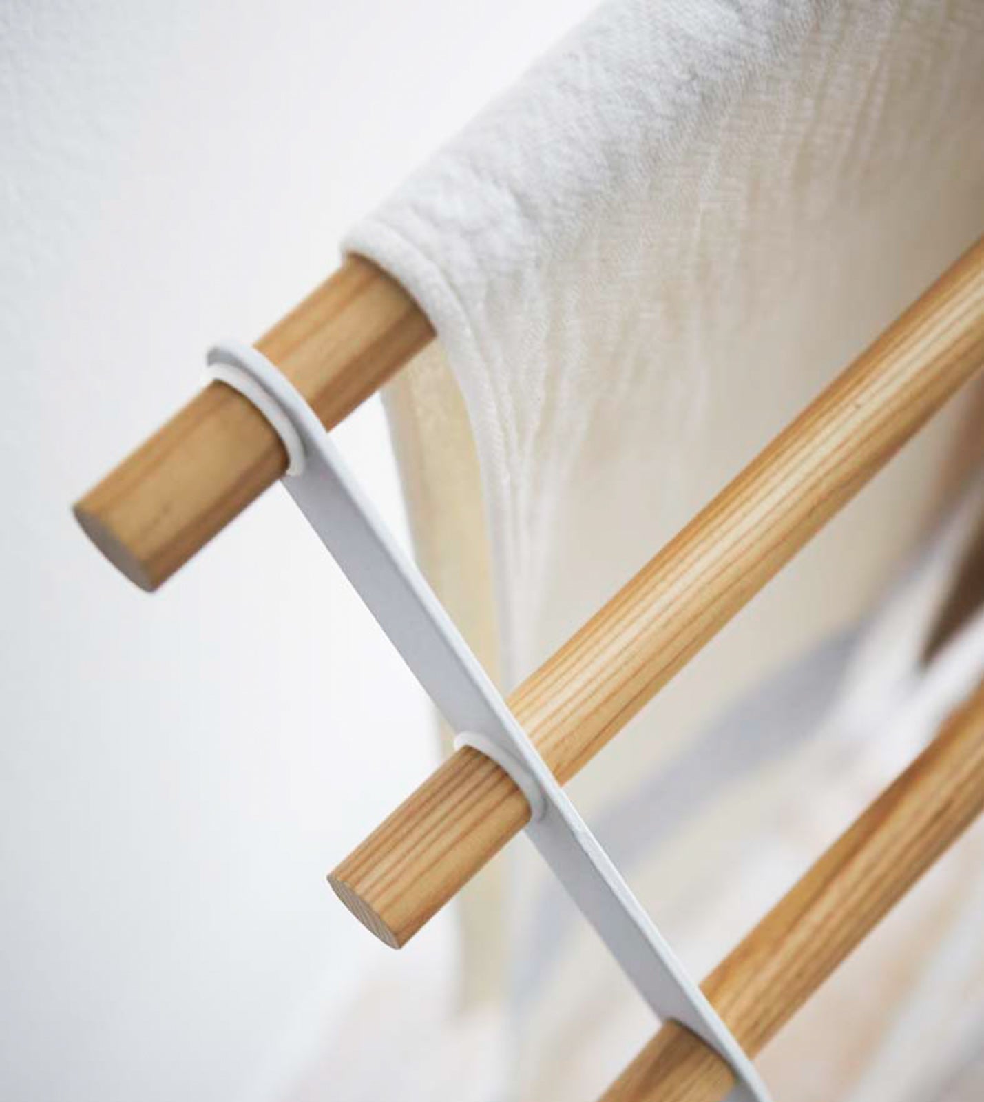 Bath Towel Rack